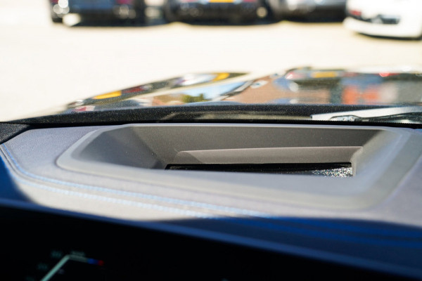 BMW 3 Serie Touring 330e xDrive | Head Up Display | M Sportstoelen | Harman/Kardon | Camera