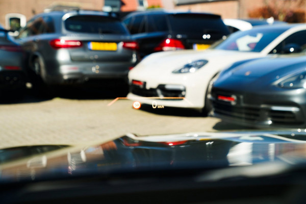 BMW 3 Serie Touring 330e xDrive | Head Up Display | M Sportstoelen | Harman/Kardon | Camera