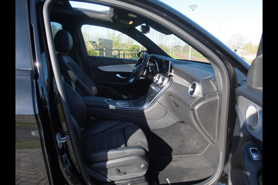 Mercedes-Benz GLC 300e 4MATIC Business Solution AMG | Panoramadak | Trekhaak | 360 Camera | Sfeerverlichting | Burmester |