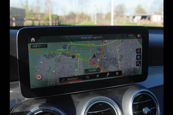 Mercedes-Benz GLC 300e 4MATIC Business Solution AMG | Panoramadak | Trekhaak | 360 Camera | Sfeerverlichting | Burmester |