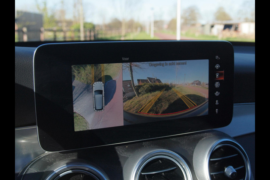 Mercedes-Benz GLC 300e 4MATIC Business Solution AMG | Panoramadak | Trekhaak | 360 Camera | Sfeerverlichting | Burmester |