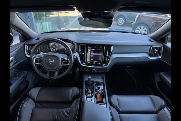 Volvo V60 2.0 B3 R-Design NL-AUTO | R-DESIGN | TREKHAAK