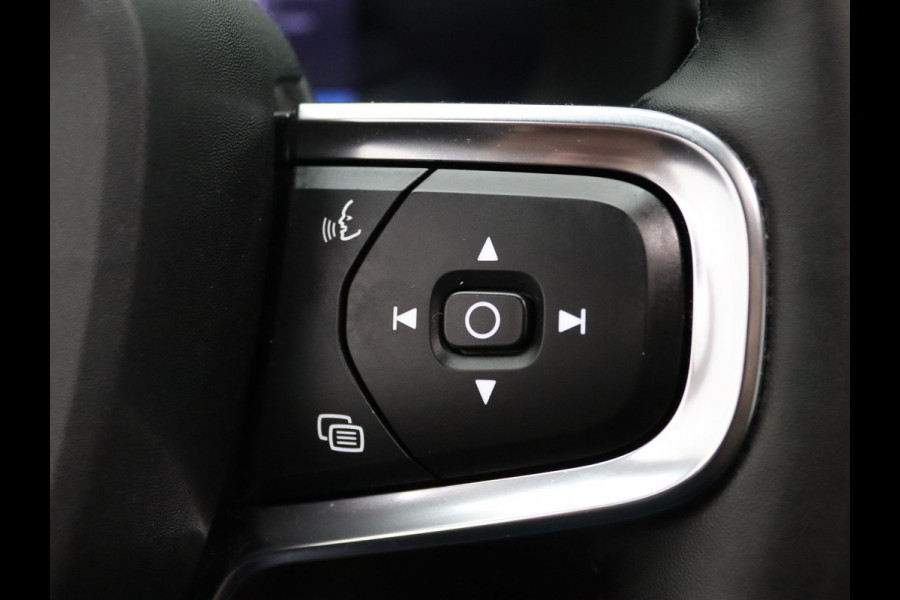 Volvo XC40 2.0 B3 Core 163pk Camera | Adapt. Cruise | Navi | Parkeersens. v+a | Trekhaak elektrisch uitklapbaar