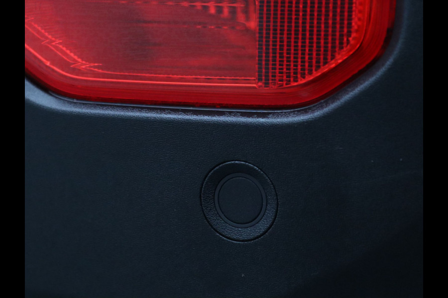 Volvo XC40 2.0 B3 Core 163pk Camera | Adapt. Cruise | Navi | Parkeersens. v+a | Trekhaak elektrisch uitklapbaar