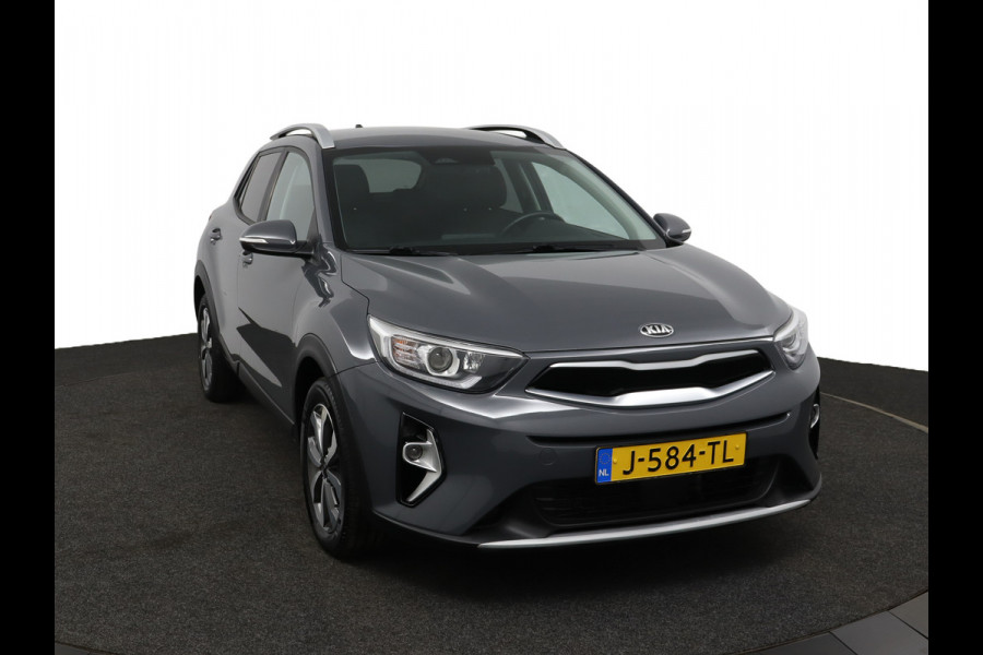 Kia Stonic 1.0 T-GDi MHEV DynamicPlusLine Apple Carplay/Android Auto - Cruise Control - Climate Control - Navigatie - Achteruitrijcamera - Fabriekgarantie tot 10-2027