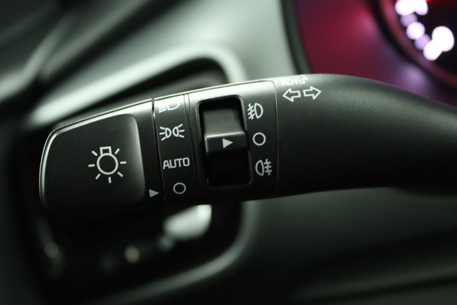 Kia Stonic 1.0 T-GDi MHEV DynamicPlusLine Apple Carplay/Android Auto - Cruise Control - Climate Control - Navigatie - Achteruitrijcamera - Fabriekgarantie tot 10-2027