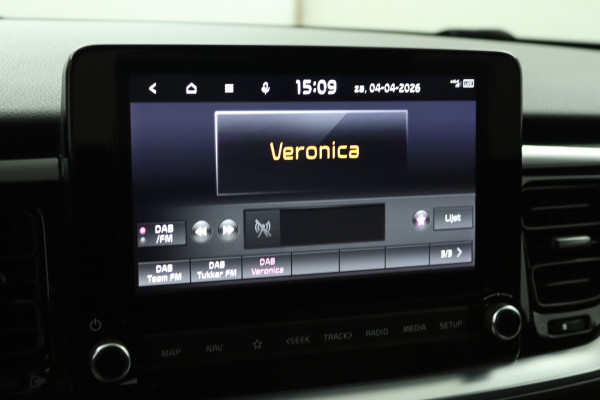 Kia Stonic 1.0 T-GDi MHEV DynamicPlusLine Apple Carplay/Android Auto - Cruise Control - Climate Control - Navigatie - Achteruitrijcamera - Fabriekgarantie tot 10-2027