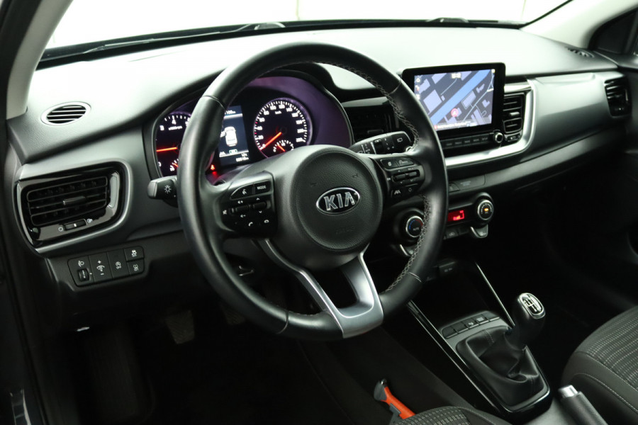 Kia Stonic 1.0 T-GDi MHEV DynamicPlusLine Apple Carplay/Android Auto - Cruise Control - Climate Control - Navigatie - Achteruitrijcamera - Fabriekgarantie tot 10-2027