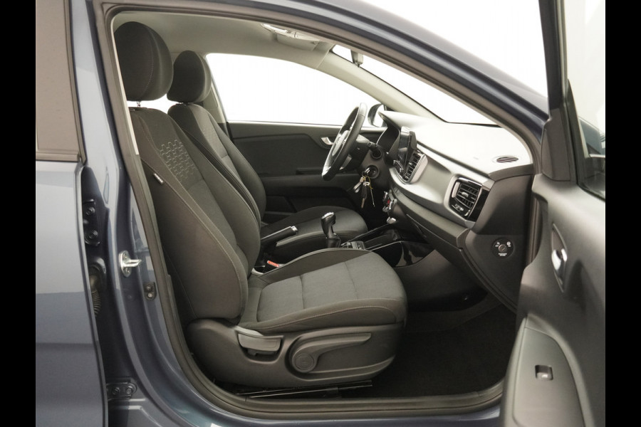 Kia Rio 1.0 T-GDi MHEV DynamicLine Airco - Apple Carplay/Android Auto - Cruise Control - Navigatie - Achteruitrijcamera - Parkeersensoren - Fabrieksgarantie tot 06-2029