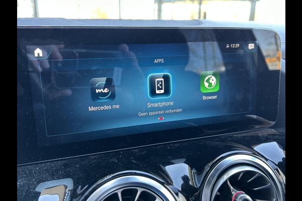 Mercedes-Benz B-Klasse 250e AMG // Trekhaakl // Caplay // Camera // Sfeerverlichting // Nightpakket