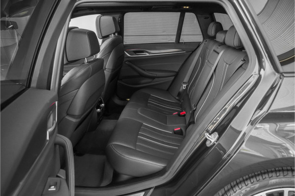 BMW 5 Serie Touring 530i xDrive High Executive M-Sport Pano Active Steering ACC Laser HUD