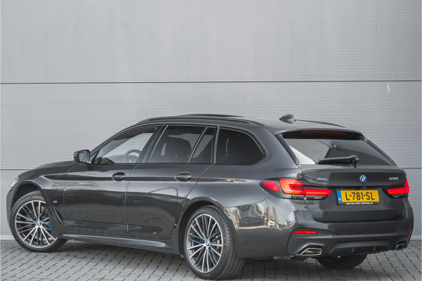 BMW 5 Serie Touring 530i xDrive High Executive M-Sport Pano Active Steering ACC Laser HUD