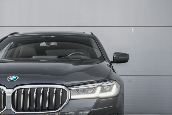 BMW 5 Serie Touring 530i xDrive High Executive M-Sport Pano Active Steering ACC Laser HUD