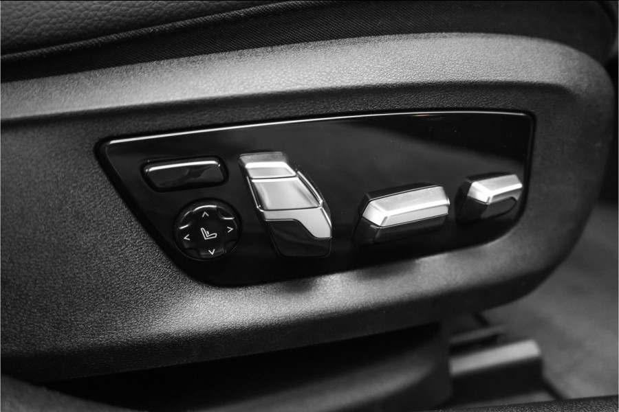 BMW 5 Serie Touring 530i xDrive High Executive M-Sport Pano Active Steering ACC Laser HUD