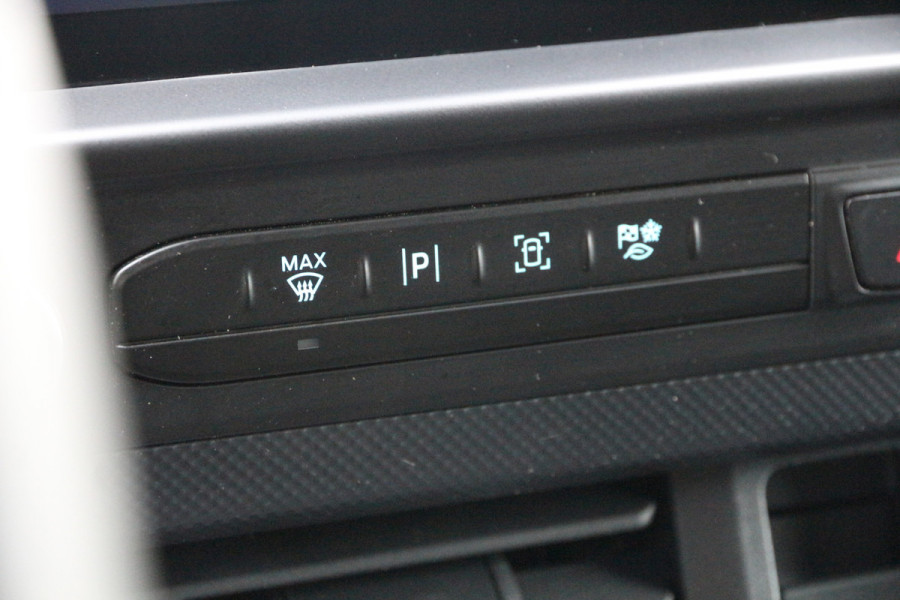 Ford Transit Custom 2.0 TDCI 136 | KAR-edition | LED | Camera | Navi | Clima..