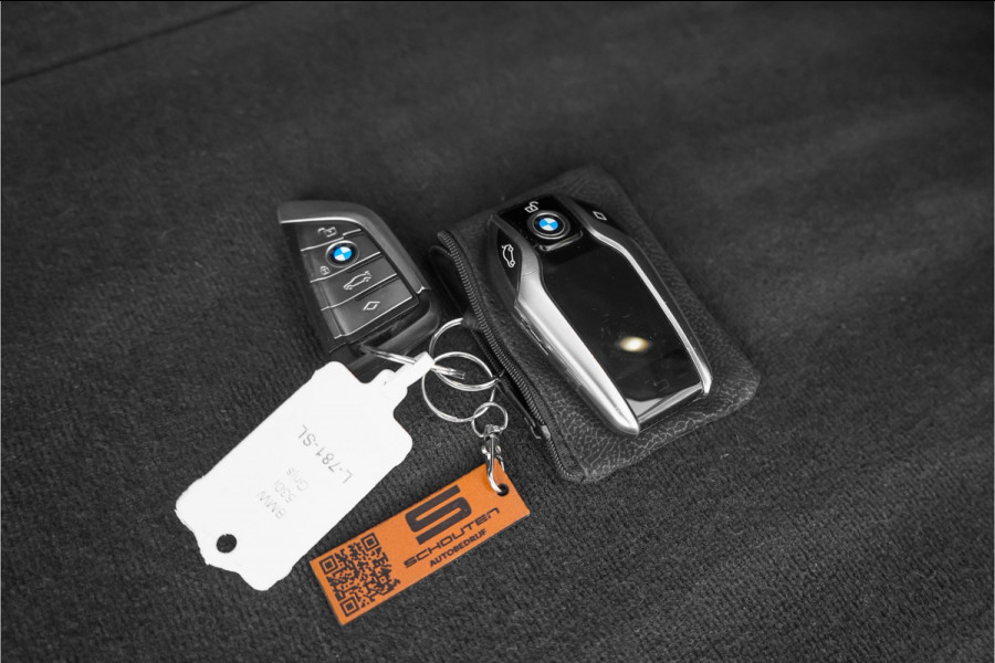 BMW 5 Serie Touring 530i xDrive High Executive M-Sport Pano Active Steering ACC Laser HUD