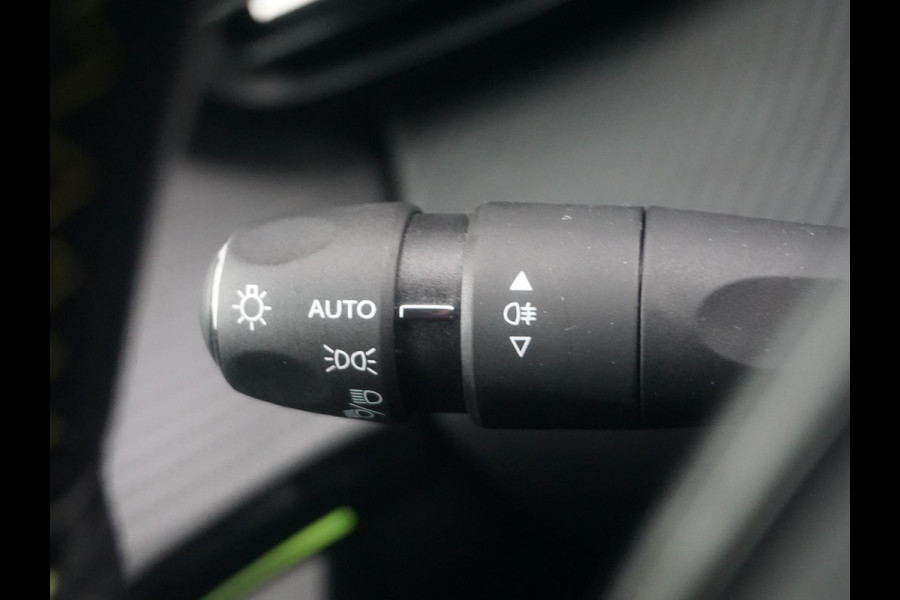 Peugeot 208 1.2 PureTech GT Pack Leder Alcantara