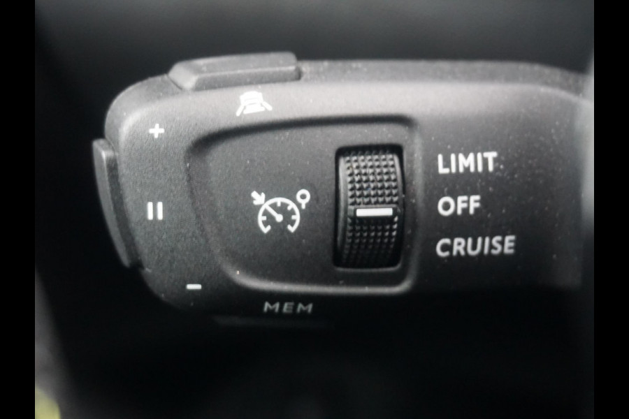 Peugeot 208 1.2 PureTech GT Pack Leder Alcantara