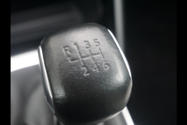 Peugeot 208 1.2 PureTech GT Pack Leder Alcantara