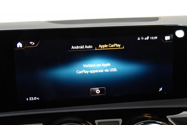 Mercedes-Benz A-Klasse AMG 35 4MATIC Premium Plus Pano Burmester