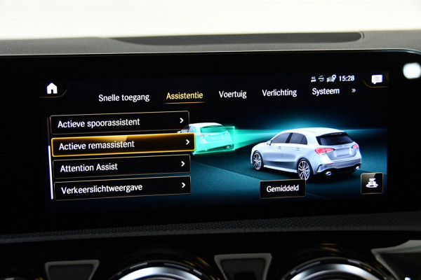 Mercedes-Benz A-Klasse AMG 35 4MATIC Premium Plus Pano Burmester