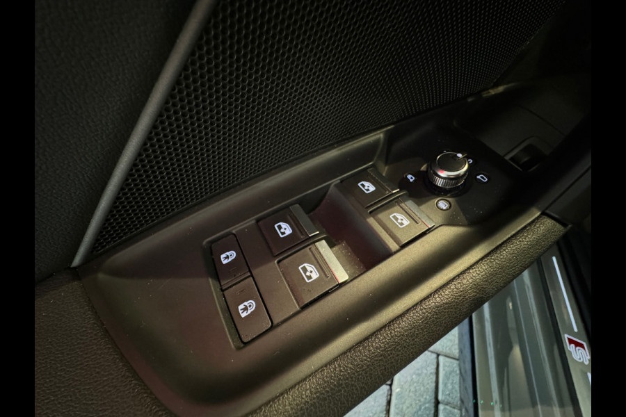 Audi S3 Sportback 2.0 TFSI quattro Pano|RS Seat|Keyless|B&O