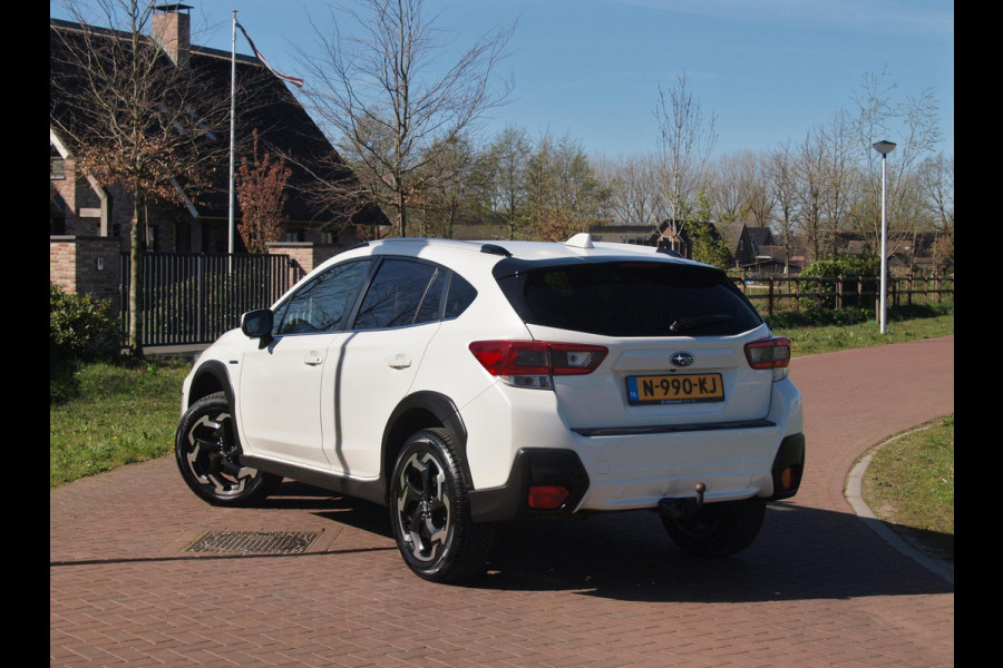 Subaru XV 2.0i e-BOXER | Trekhaak | Trekgewicht geremd 1270kg | Camera | NL-Auto |