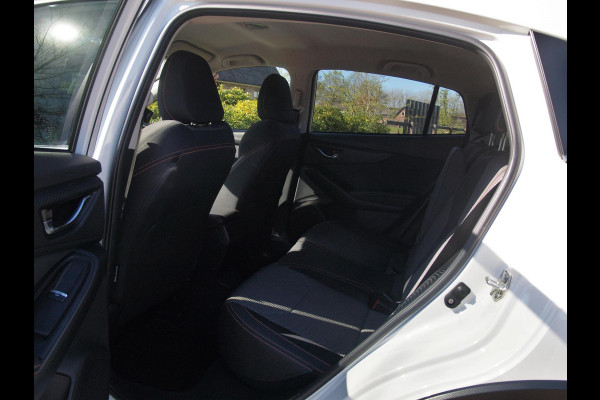 Subaru XV 2.0i e-BOXER | Trekhaak | Trekgewicht geremd 1270kg | Camera | NL-Auto |