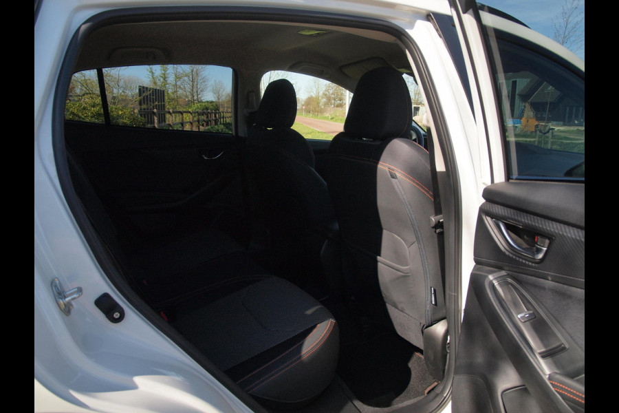 Subaru XV 2.0i e-BOXER | Trekhaak | Trekgewicht geremd 1270kg | Camera | NL-Auto |