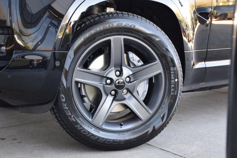 Land Rover Defender P300e 110 Dynamic SE Edition | Trekhaak | Pano | Cold Climate