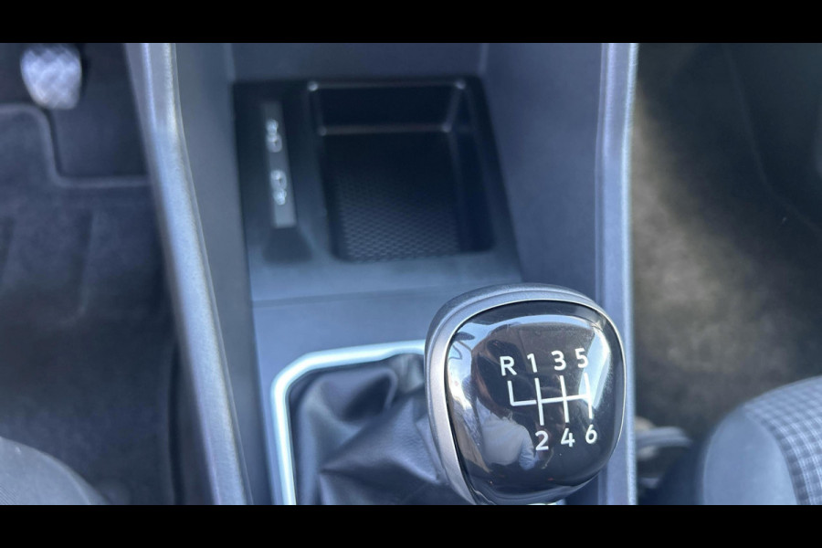 Volkswagen Caddy Cargo 2.0 TDI 102pk Style LED-koplampen, trtekhaak, app connect