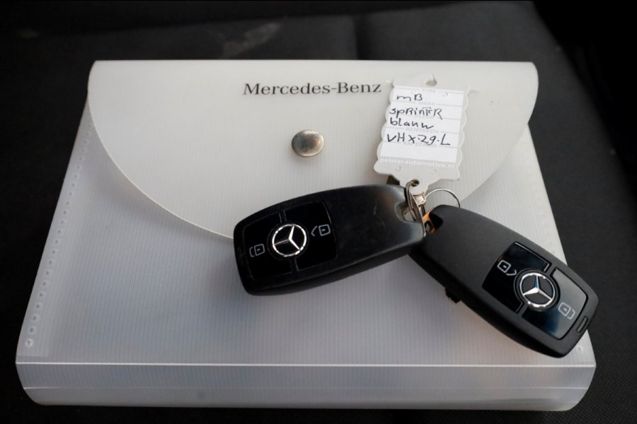 Mercedes-Benz Sprinter 311 CDI 115pk E6 RWD Bakwagen met achterdeuren 2-Persoons 12-2020
