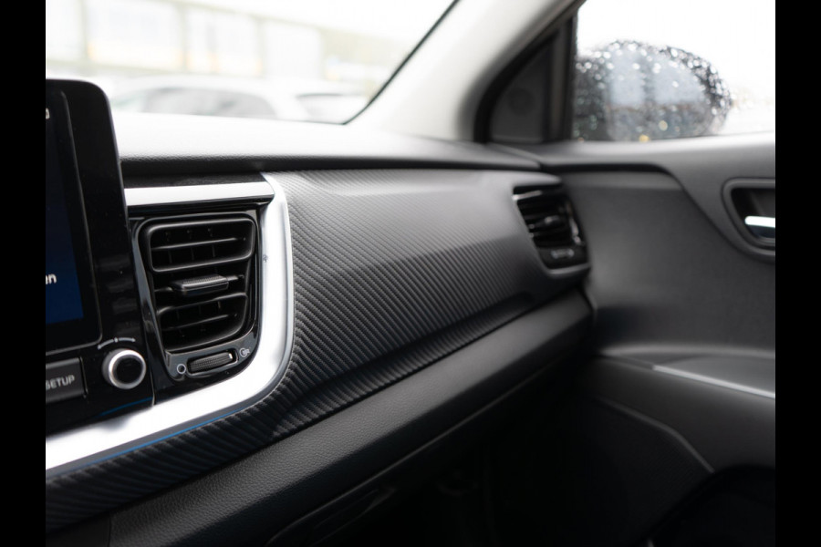 Kia Stonic 1.0 T-GDi MHEV GT-Line | Stoel en stuurverwarming | Navi | Clima |