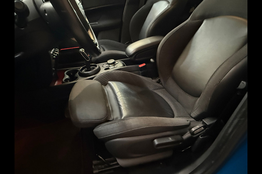 MINI Countryman 1.5 Cooper Chili | Navi | LED Adaptief | Harman Kardon | Sportstoelen | Park pilot | 18 inch |