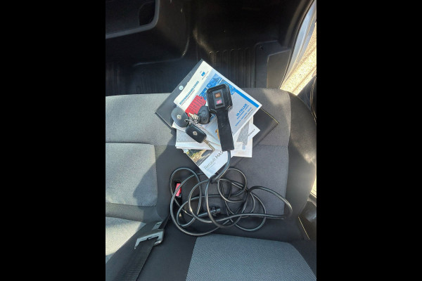 Renault Master T35 2.3 dCi 165 L4 DL Energy oprijwagen tijhof