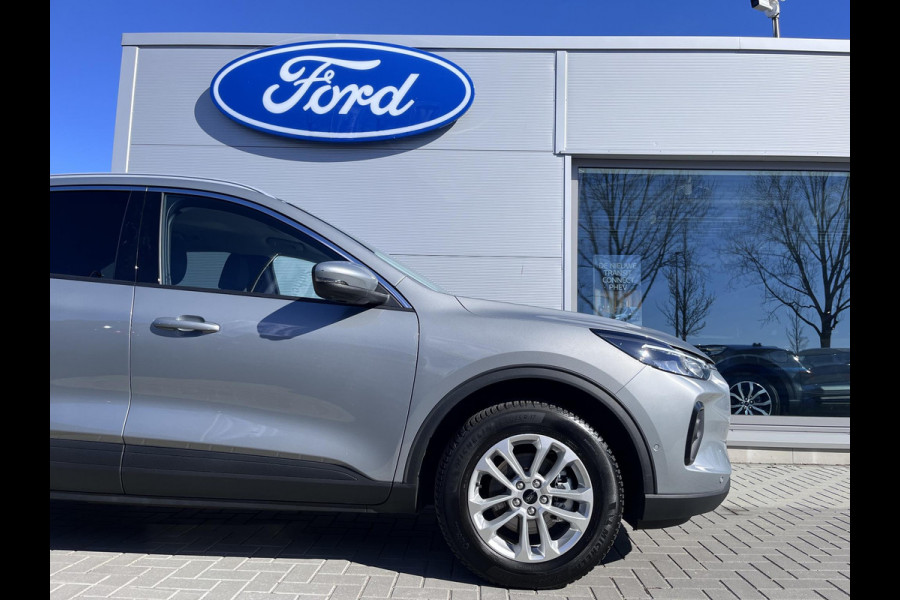 Ford Kuga 2.5 FHEV Titanium 190pk | Driver Assistance Pack | Wegklapbare Trekhaak | Geen stekker nodig | 1.600kg Trekgewicht | Michelin Cross Climate banden