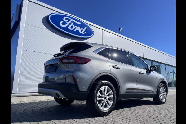 Ford Kuga 2.5 FHEV Titanium 190pk | Driver Assistance Pack | Wegklapbare Trekhaak | Geen stekker nodig | 1.600kg Trekgewicht | Michelin Cross Climate banden