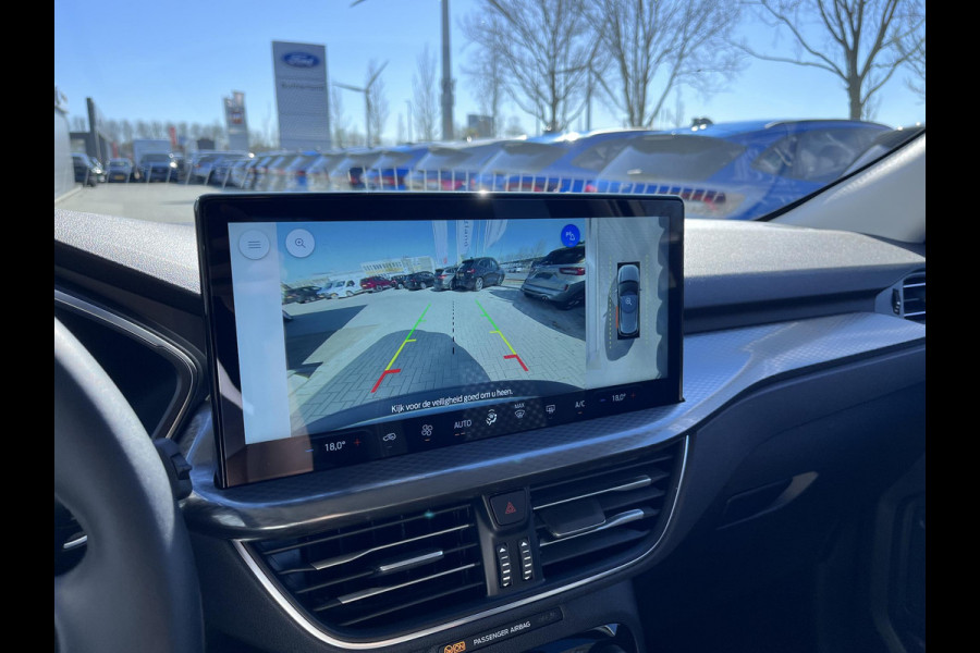 Ford Kuga 2.5 FHEV Titanium 190pk | Driver Assistance Pack | Wegklapbare Trekhaak | Geen stekker nodig | 1.600kg Trekgewicht | Michelin Cross Climate banden