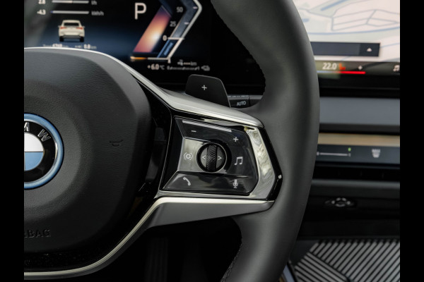 BMW X3 30e xDrive - Memoryzetel - Camera - ACC - Head-Up