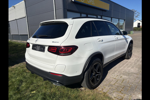 Mercedes-Benz GLC 300e 4MATIC AMG Line PHEV 320pk | Trekhaak | Panoramadak | 2 bandensets | Leder | Adaptive cruise control | Camera