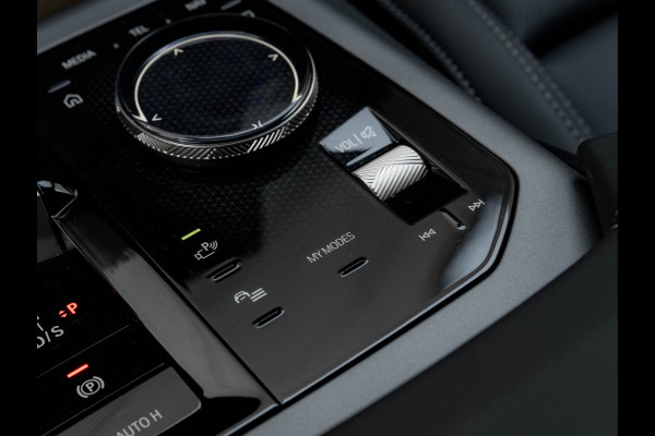 BMW X3 30e xDrive - Memoryzetel - Camera - ACC - Head-Up