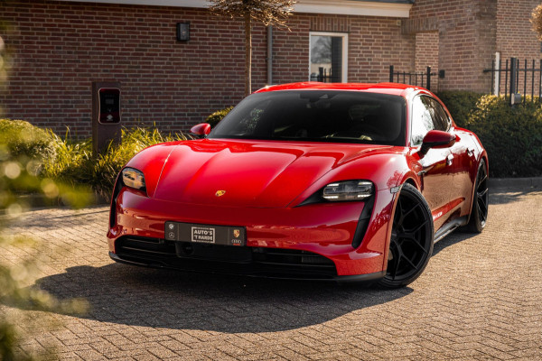 Porsche Taycan Cross Turismo 4 GTS Pakket | Garantie 01-2028 | 1e Eigenaar | 21'' Vossen | BOSE | Sportchrono |