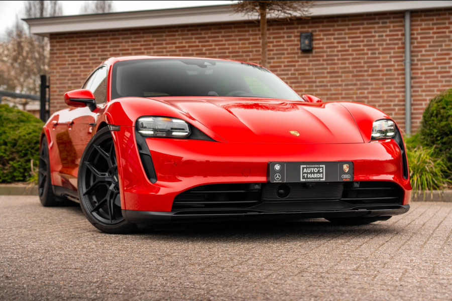 Porsche Taycan Cross Turismo 4 GTS Pakket | Garantie 01-2028 | 1e Eigenaar | 21'' Vossen | BOSE | Sportchrono |