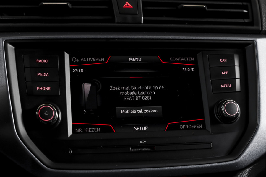 Seat Arona 1.0 TSI 95 PK Style | Dig. Cockpit | Cruise | PDC | Camera | App. Connect | ECC | LM 17" |