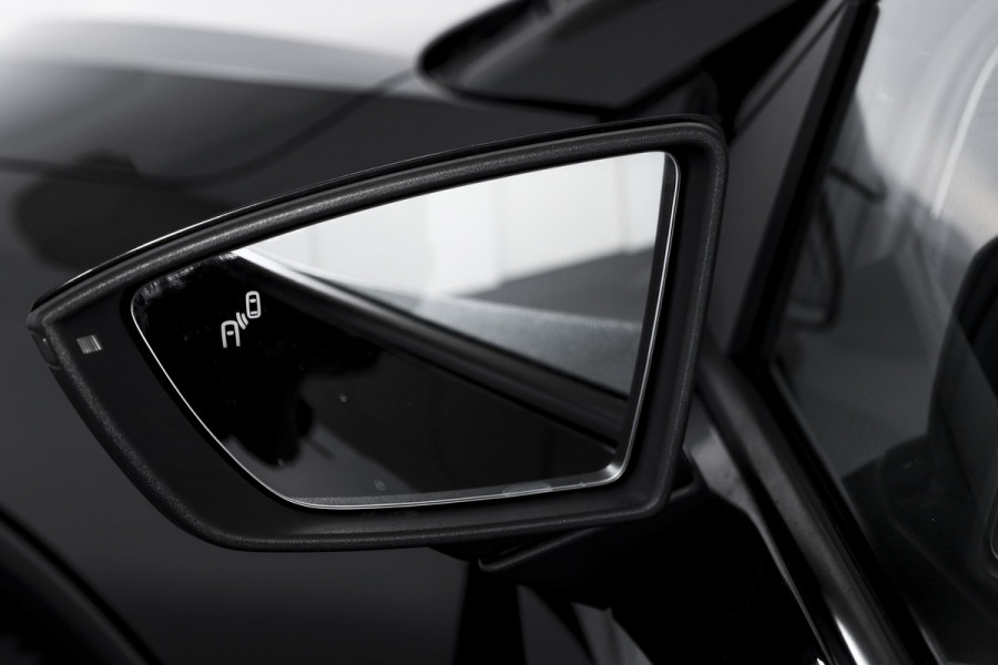 Seat Arona 1.0 TSI 95 PK Style | Dig. Cockpit | Cruise | PDC | Camera | App. Connect | ECC | LM 17" |