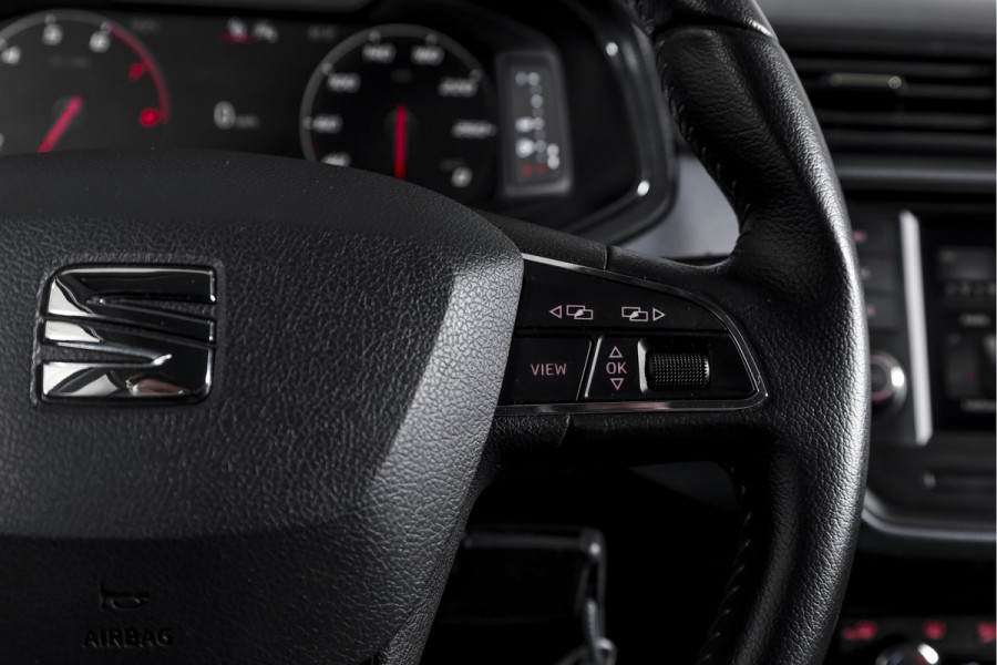 Seat Arona 1.0 TSI 95 PK Style | Dig. Cockpit | Cruise | PDC | Camera | App. Connect | ECC | LM 17" |