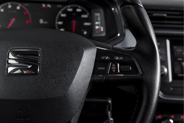 Seat Arona 1.0 TSI 95 PK Style | Dig. Cockpit | Cruise | PDC | Camera | App. Connect | ECC | LM 17" |