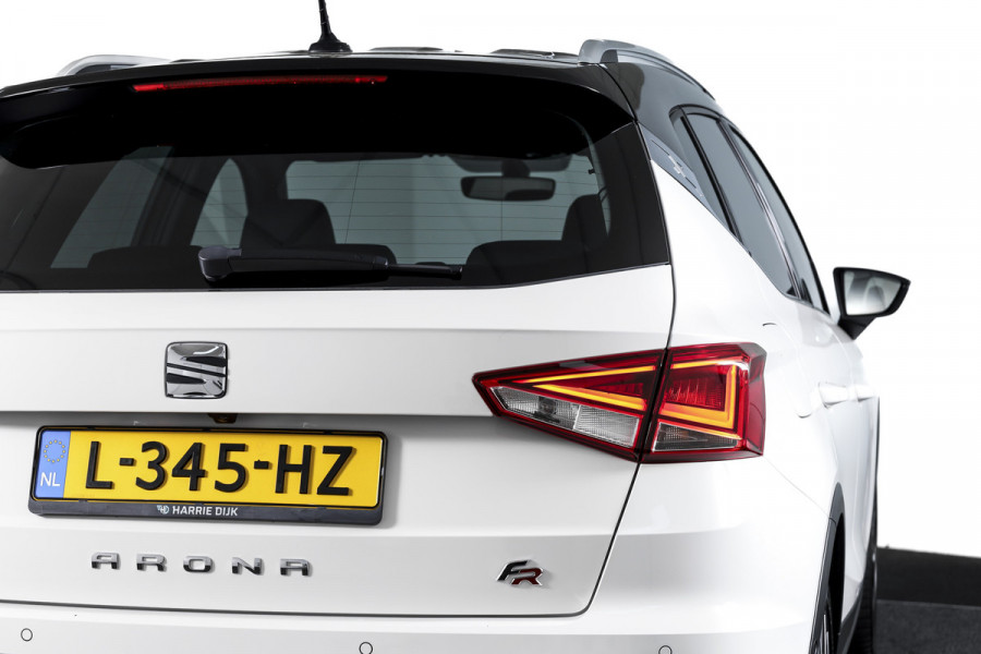 Seat Arona 1.0 TSI 110 PK FR Business Intense - Automaat | Dig. Cockpit | Cruise | PDC | Camera | NAV + App. Connect | ECC | Trekhaak | LM 18" |