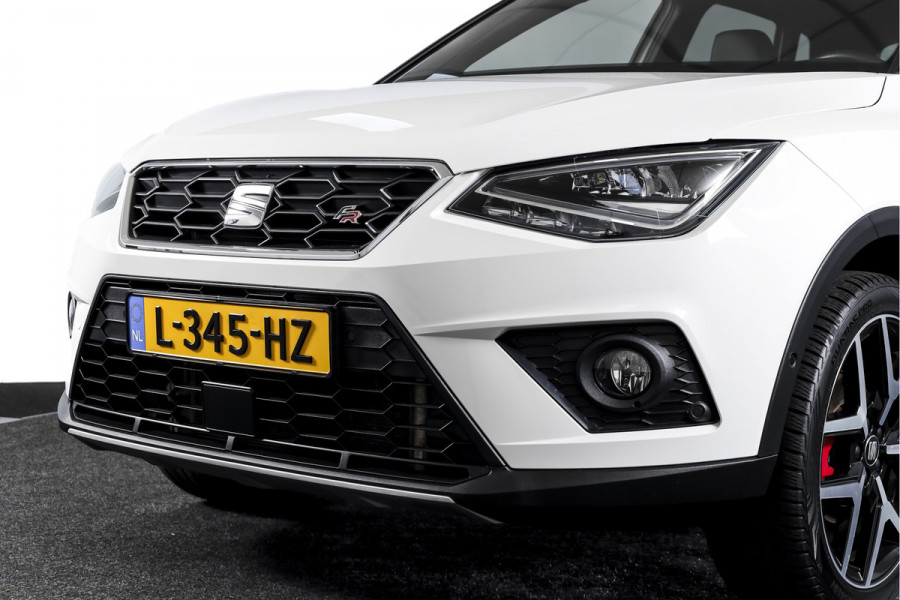 Seat Arona 1.0 TSI 110 PK FR Business Intense - Automaat | Dig. Cockpit | Cruise | PDC | Camera | NAV + App. Connect | ECC | Trekhaak | LM 18" |
