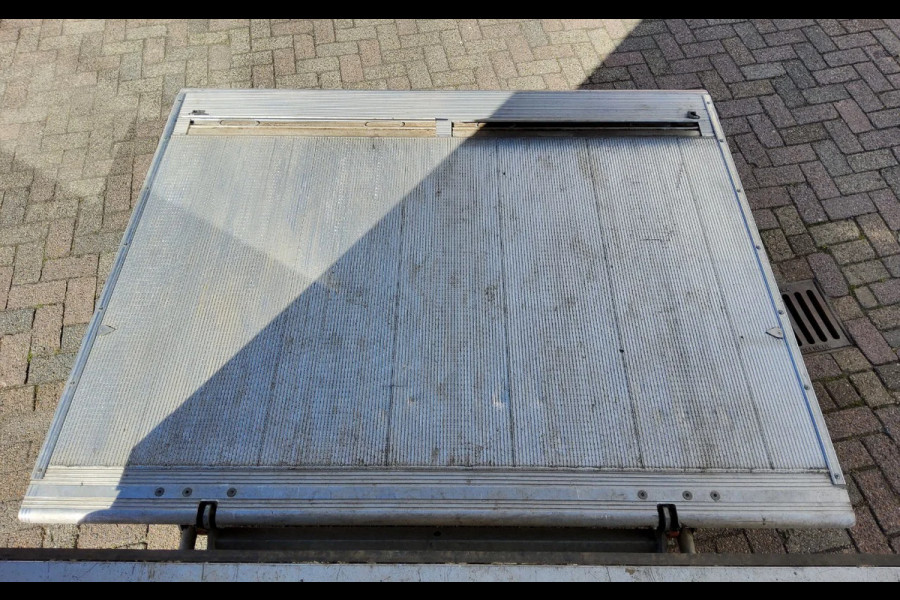 Renault Master 165.35 - V-26-PHD - OPBOUW + LAADKLEP 750 KG. - EURO 6